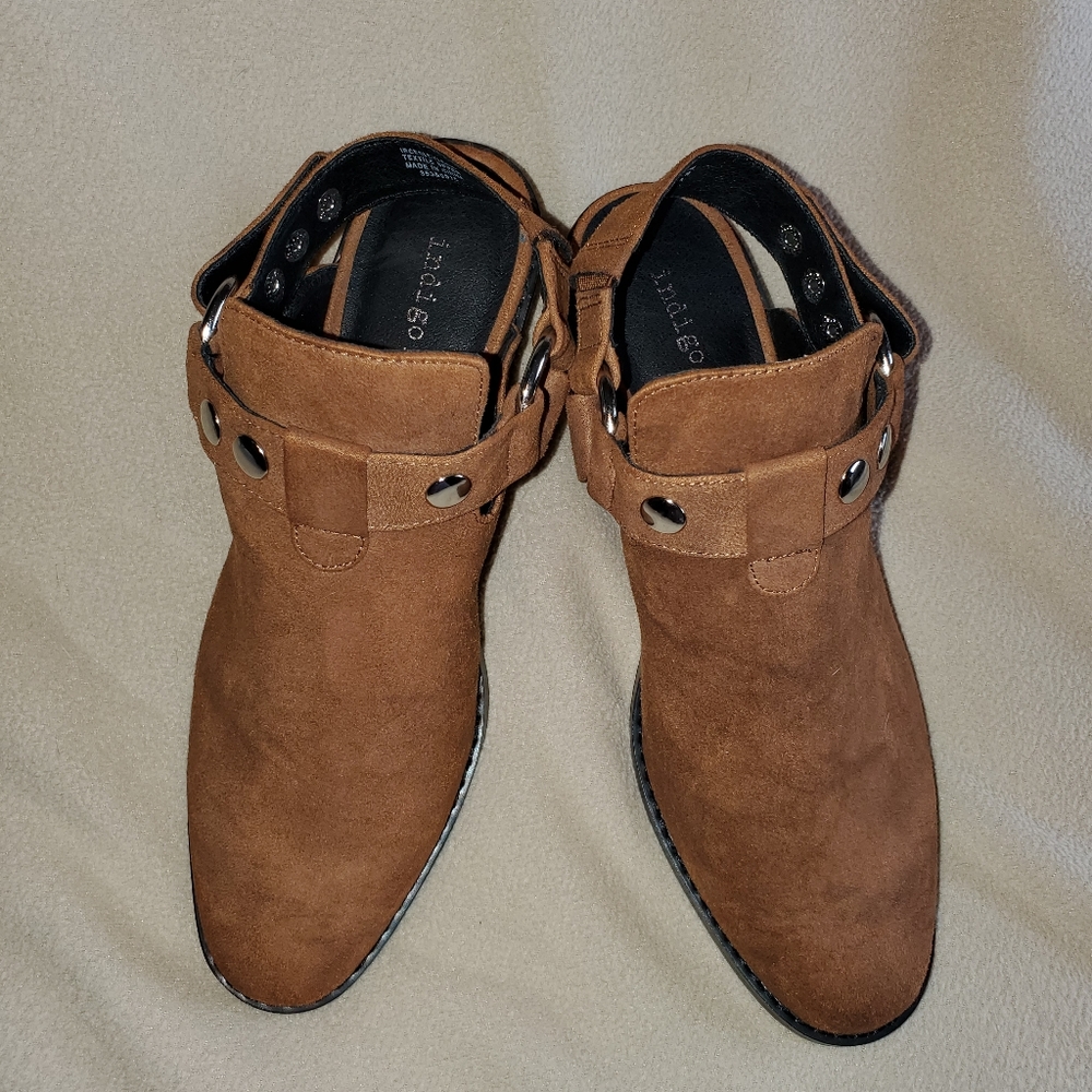 Indigo Rd. Brown Cesley booties. - Picture 3 of 5